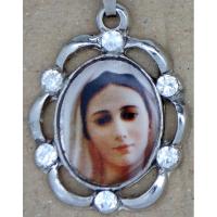 MEDALLA c/ Cadena Maria con Brillo 2.5 x 2 cm