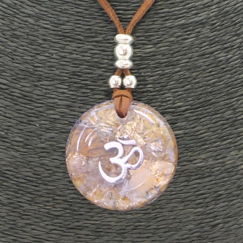 Collar Orgon Om Beige (3,7 cm Ajustable)