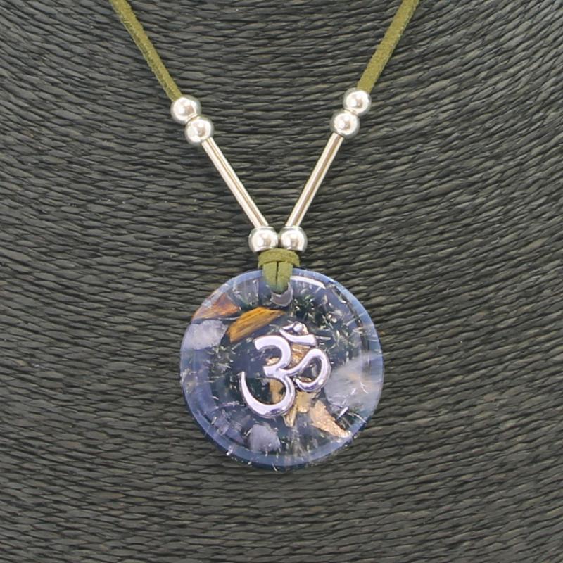 Collar Orgon Om Verde (3,7 cm Ajustable)